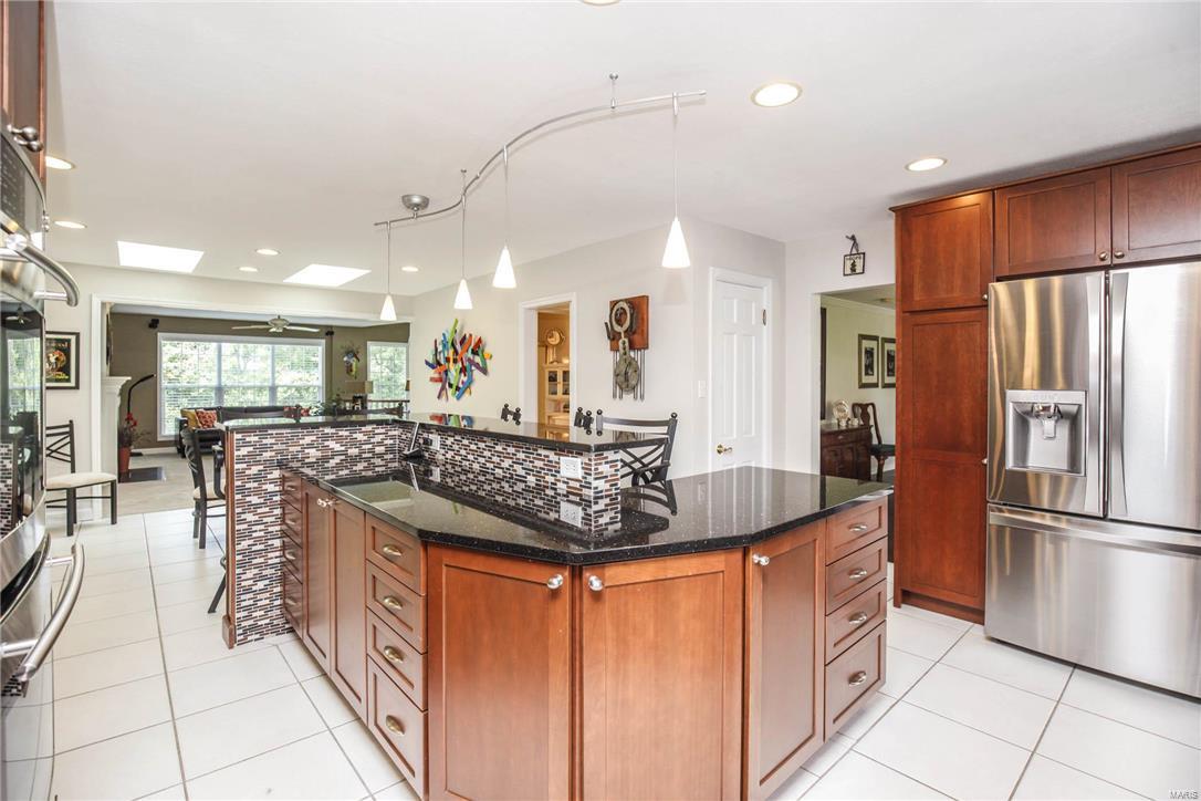 Lindgate Manor - Residential