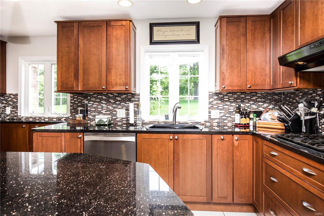 Lindgate Manor - Residential