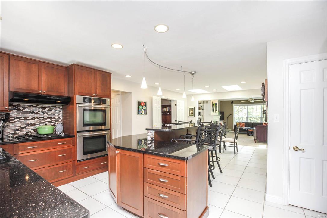 Lindgate Manor - Residential