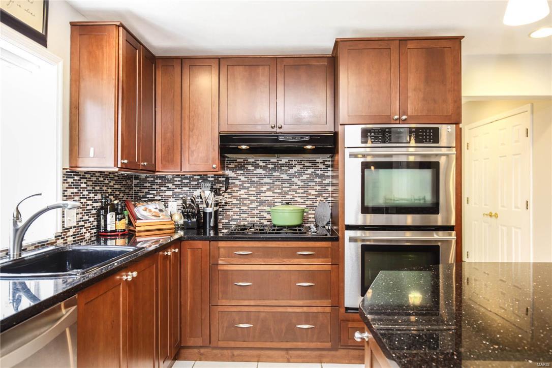 Lindgate Manor - Residential