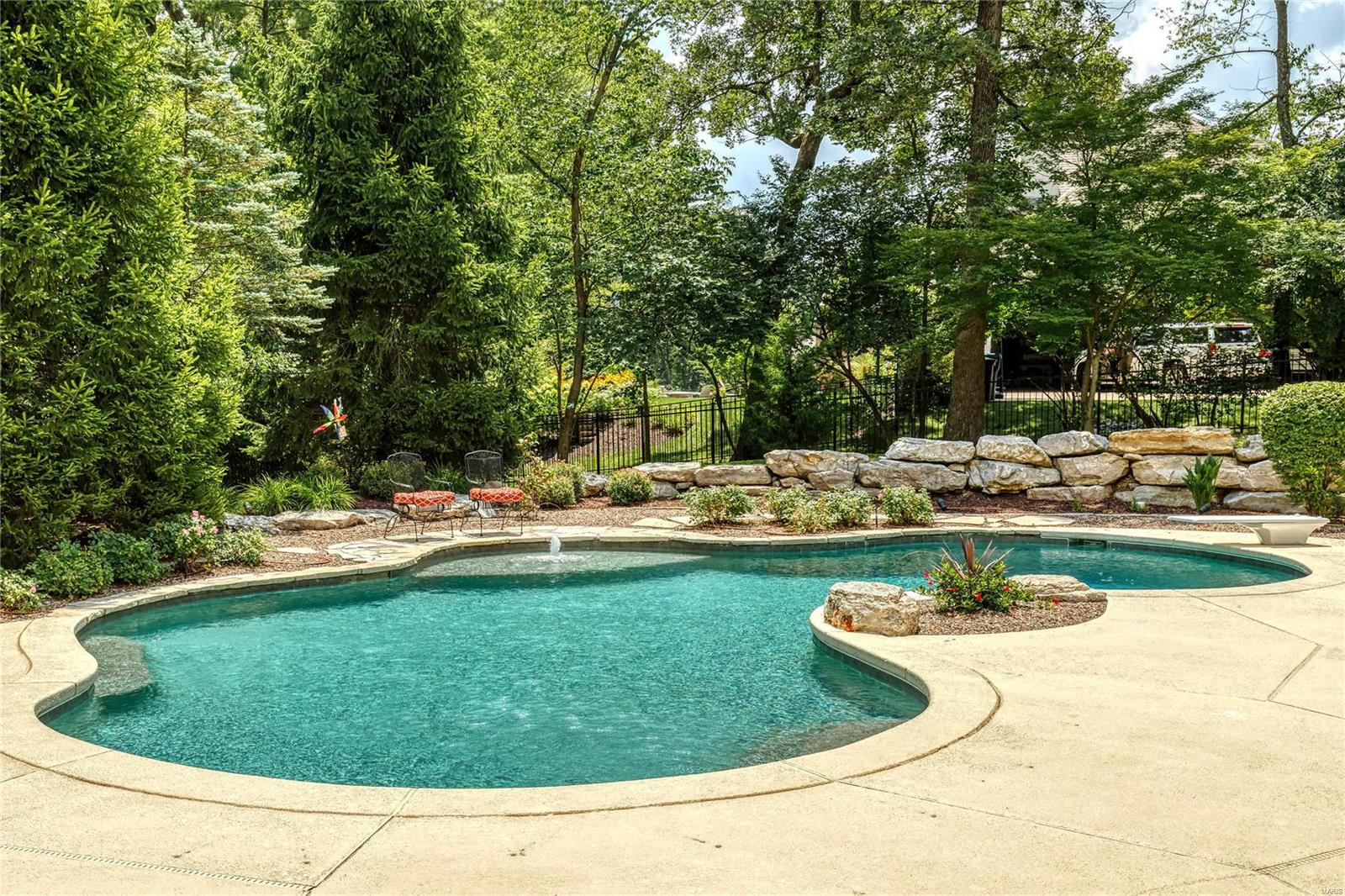 Frontenac Forest - Residential