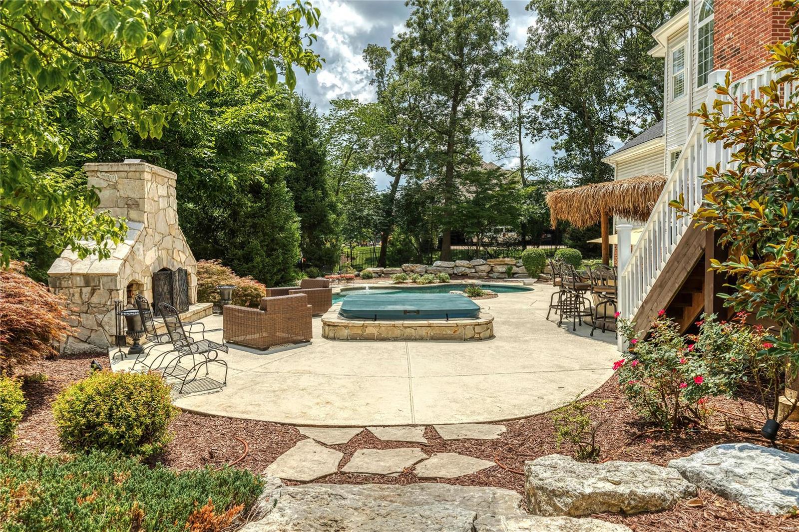 Frontenac Forest - Residential