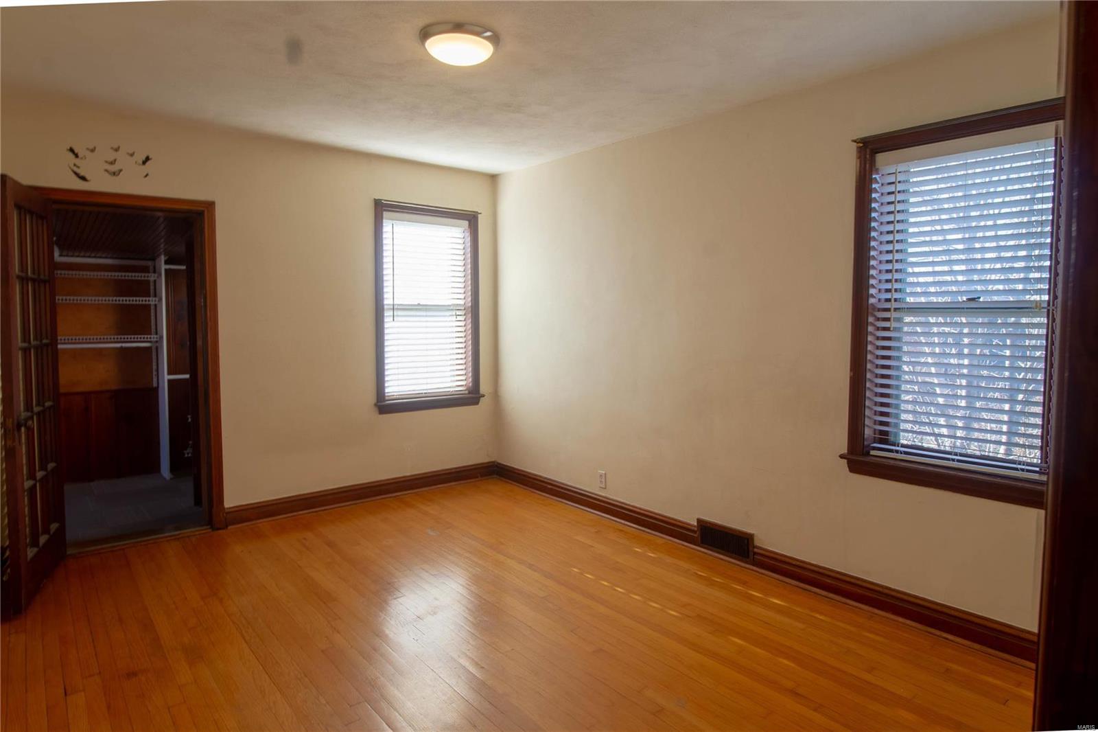 St Louis, Missouri 63116, United States, 2 Bedrooms Bedrooms, ,1 BathroomBathrooms,Residential,Active,26734