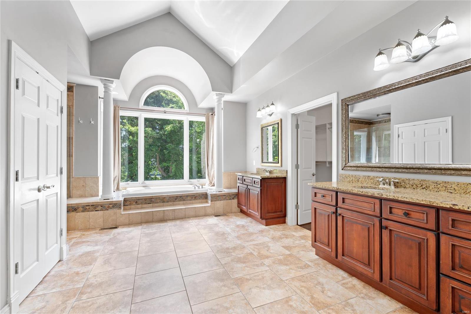 Pine Creek - Residential