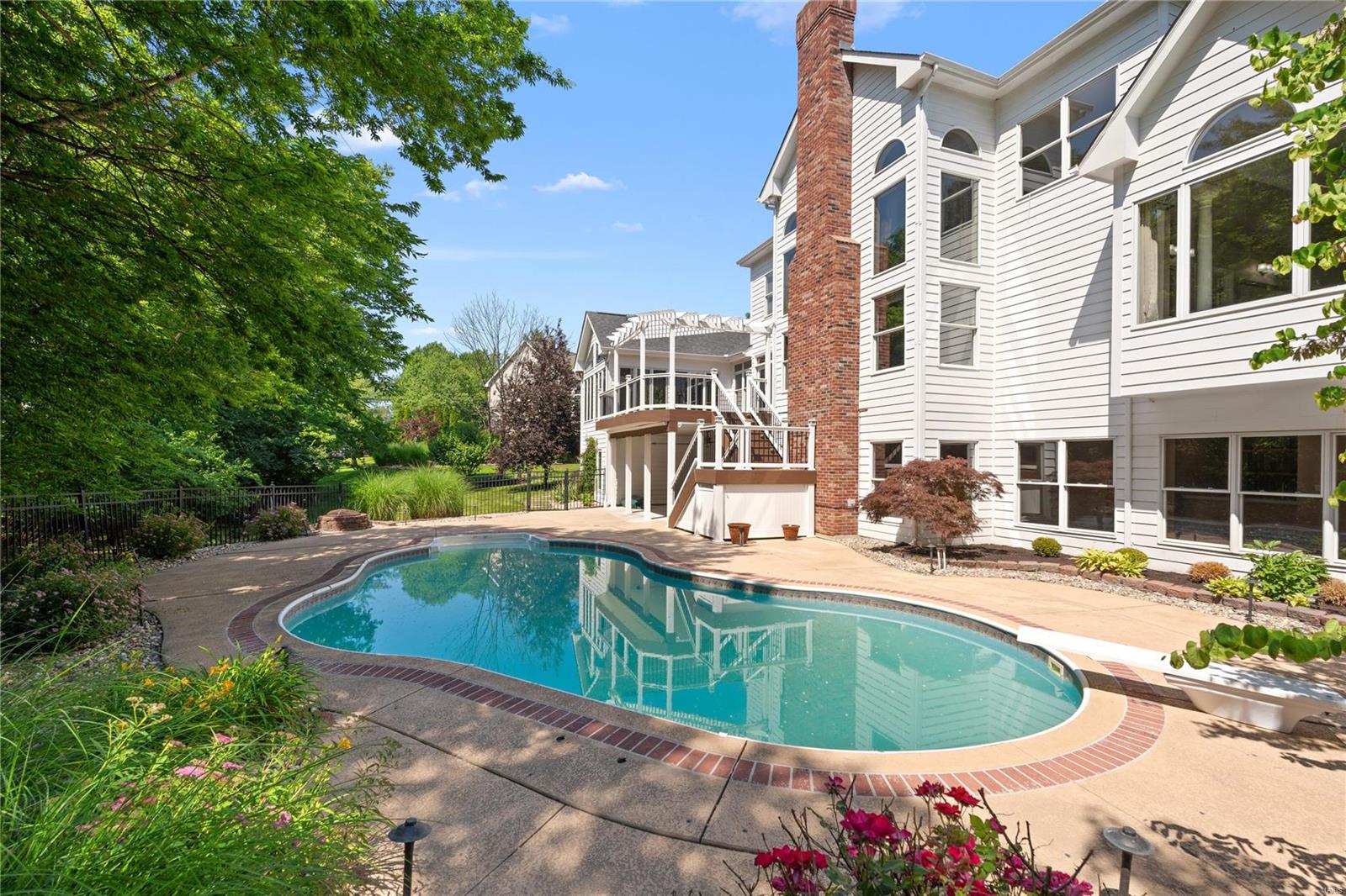 Pine Creek - Residential