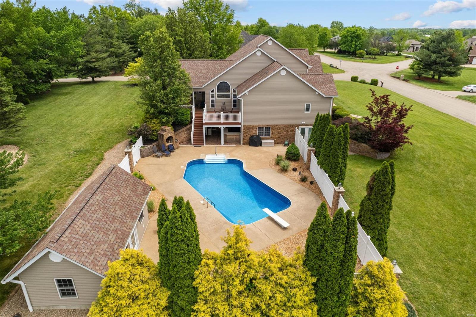 Greenbriar Hills - Residential