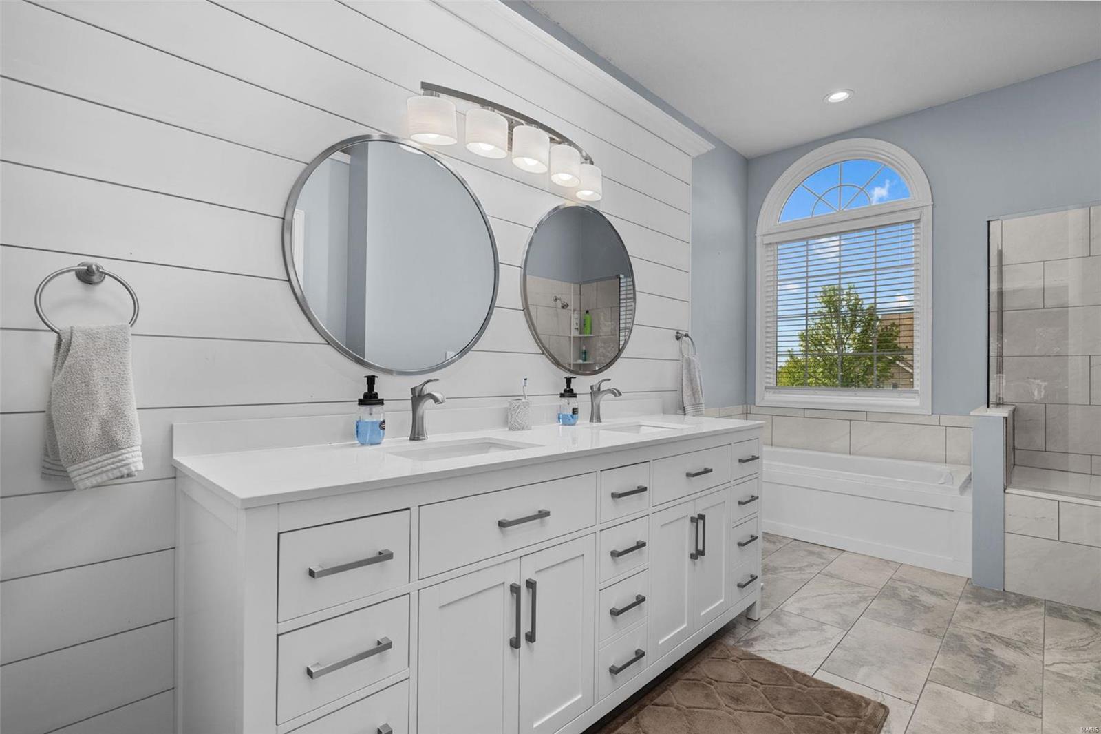 Greenbriar Hills - Residential