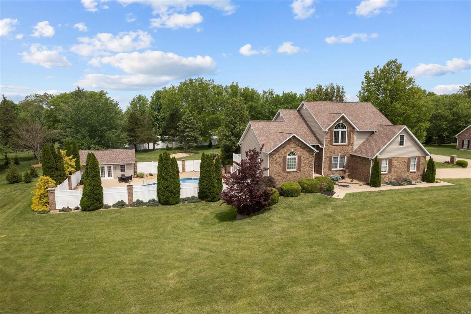 Greenbriar Hills - Residential