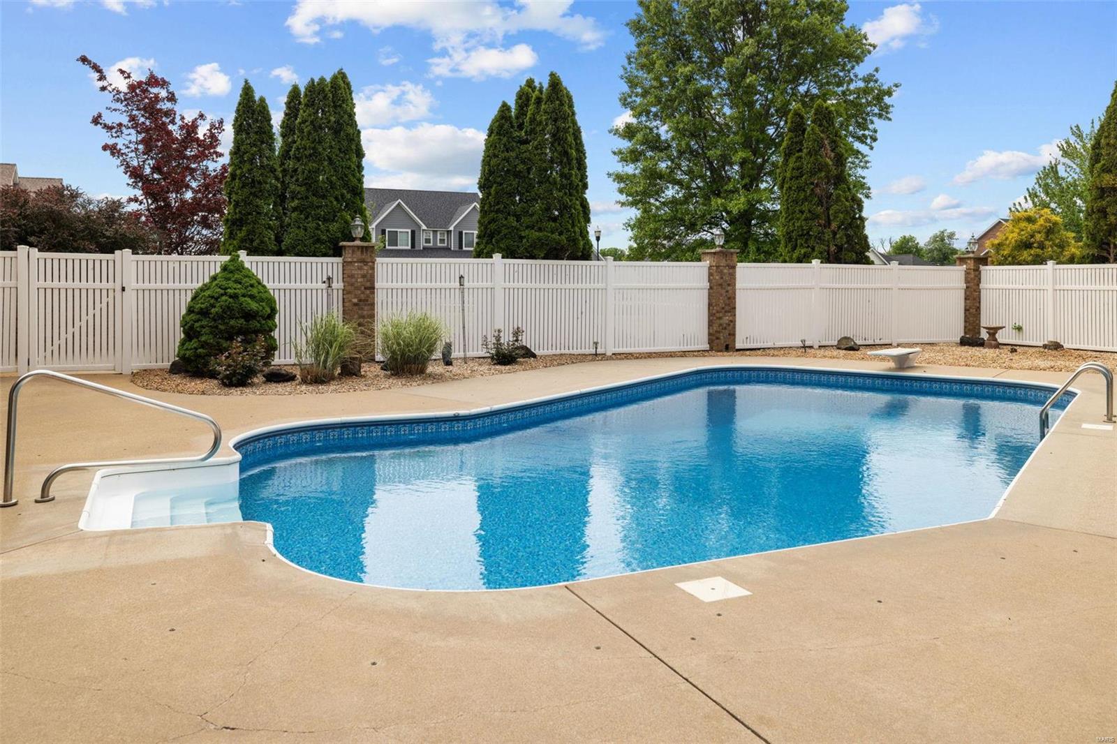 Greenbriar Hills - Residential