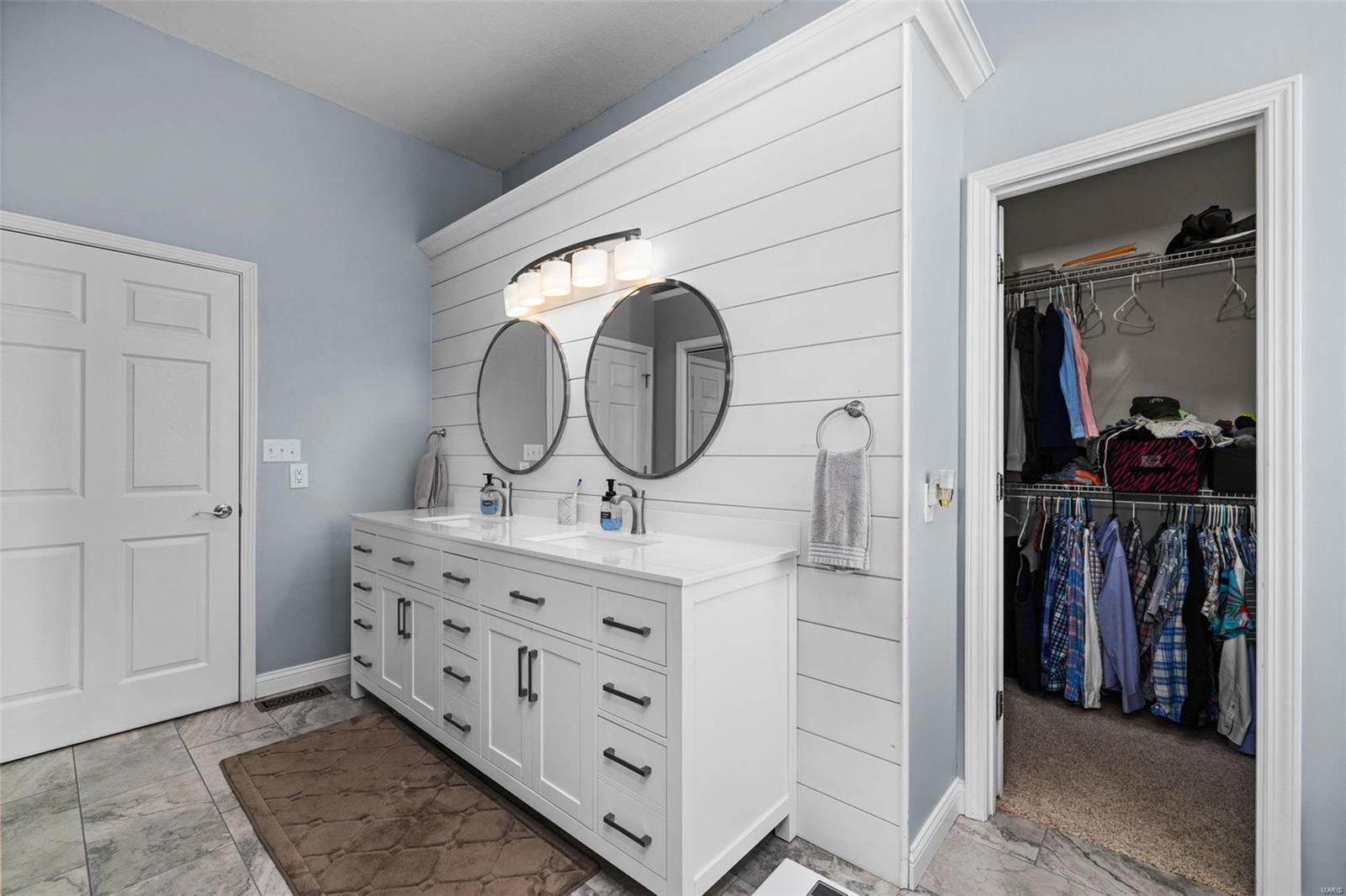 Greenbriar Hills - Residential