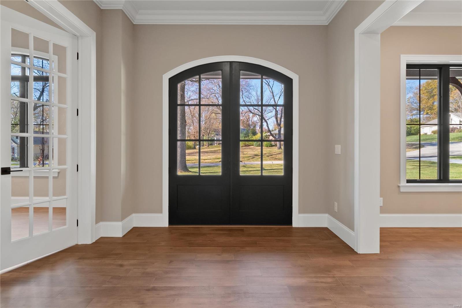 WILLIAMSBURG ESTATES - Residential