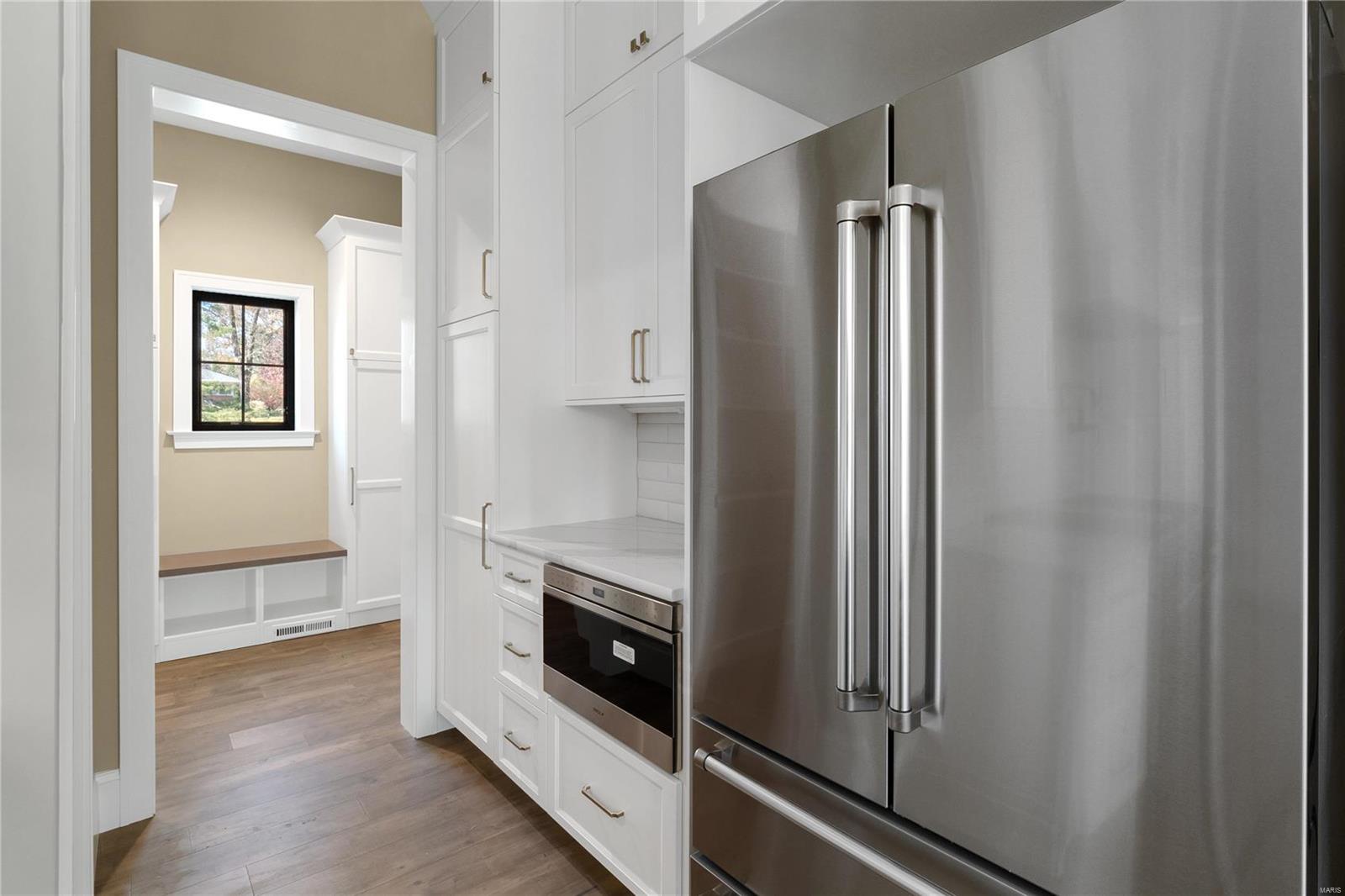 WILLIAMSBURG ESTATES - Residential