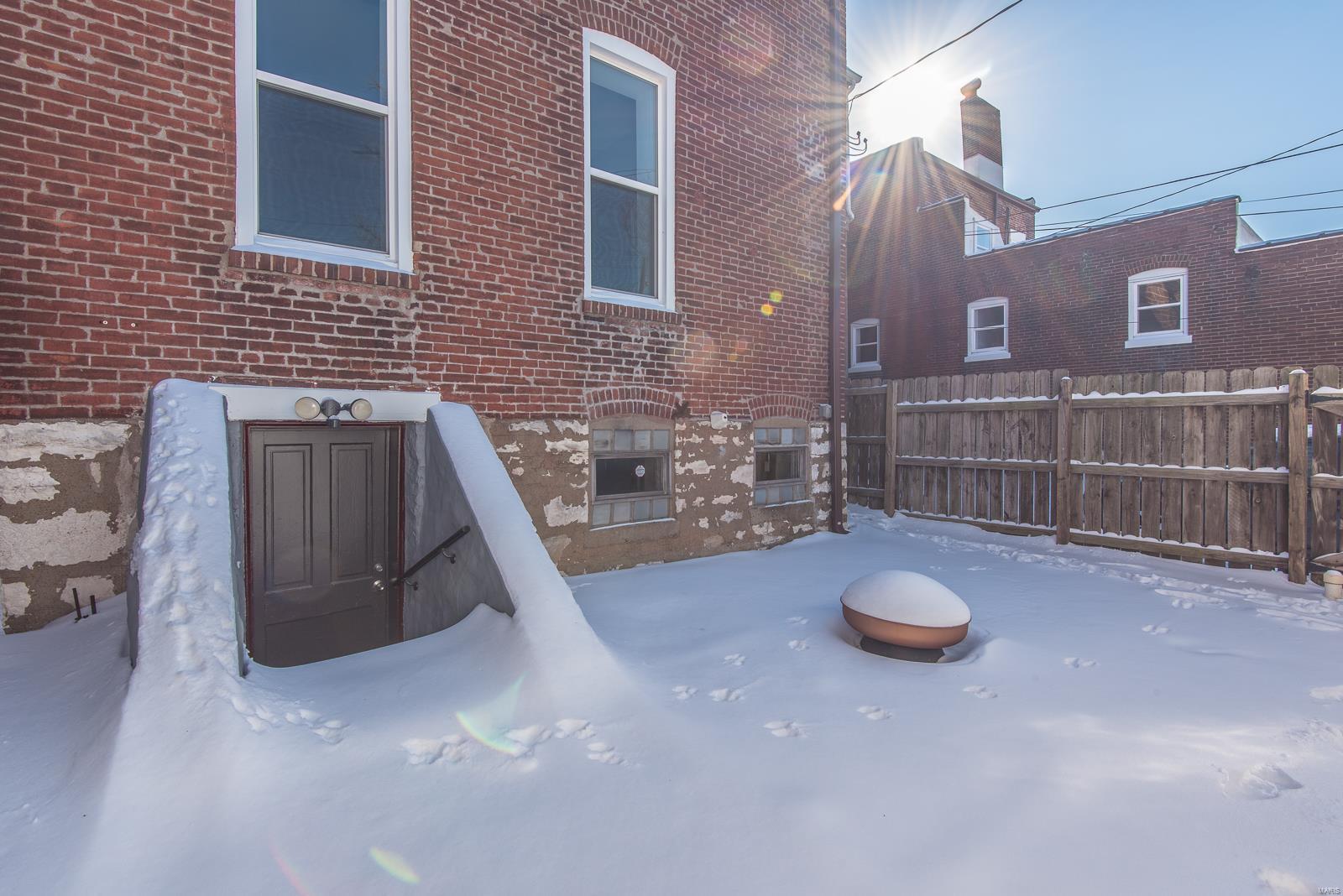 St Louis, Missouri 63104, United States, 3 Bedrooms Bedrooms, ,3 BathroomsBathrooms,Residential,Pending,22788