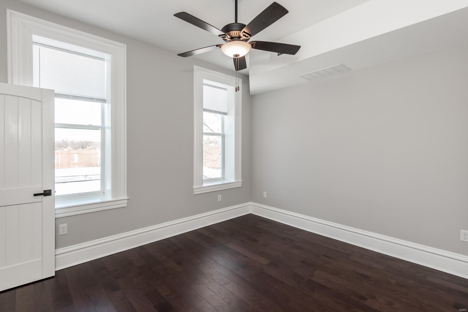 St Louis, Missouri 63104, United States, 3 Bedrooms Bedrooms, ,3 BathroomsBathrooms,Residential,Pending,22788