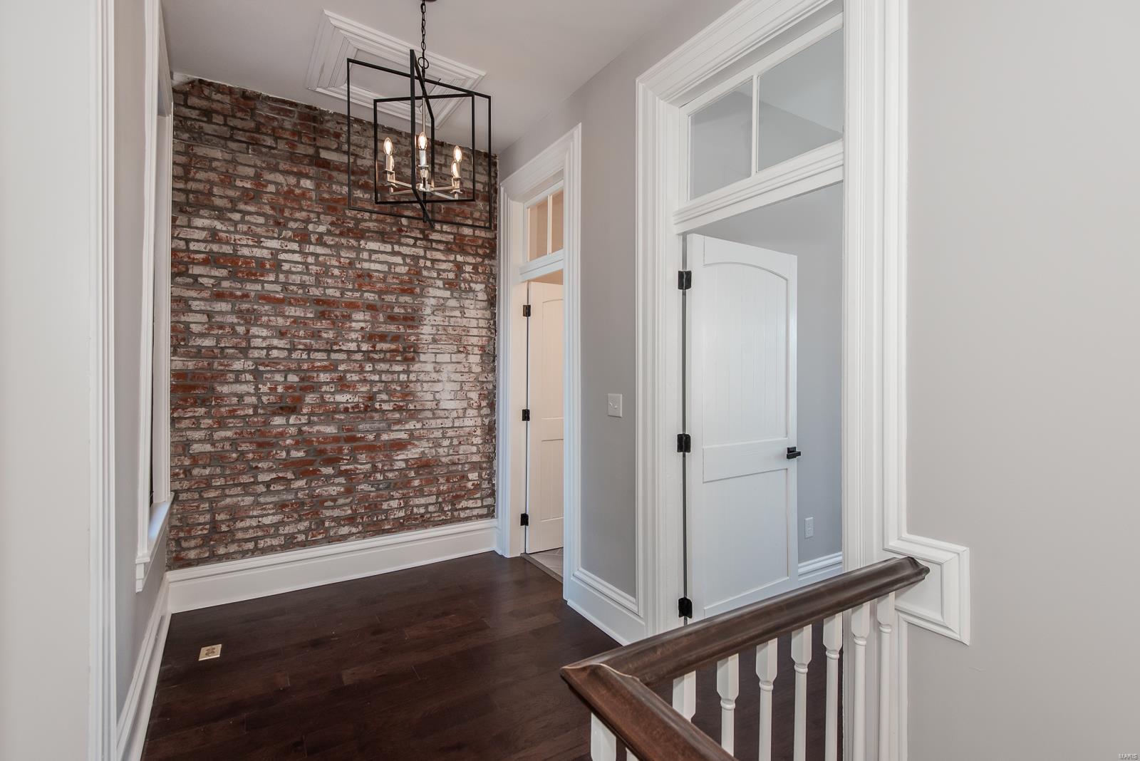 St Louis, Missouri 63104, United States, 3 Bedrooms Bedrooms, ,3 BathroomsBathrooms,Residential,Pending,22788