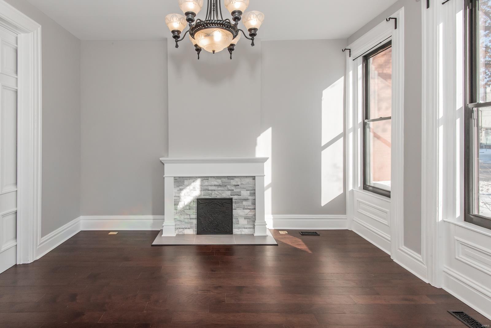 St Louis, Missouri 63104, United States, 3 Bedrooms Bedrooms, ,3 BathroomsBathrooms,Residential,Pending,22788