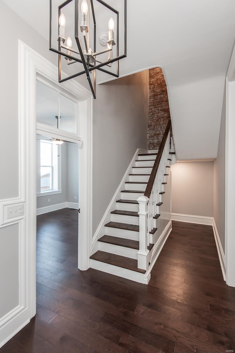 St Louis, Missouri 63104, United States, 3 Bedrooms Bedrooms, ,3 BathroomsBathrooms,Residential,Pending,22788