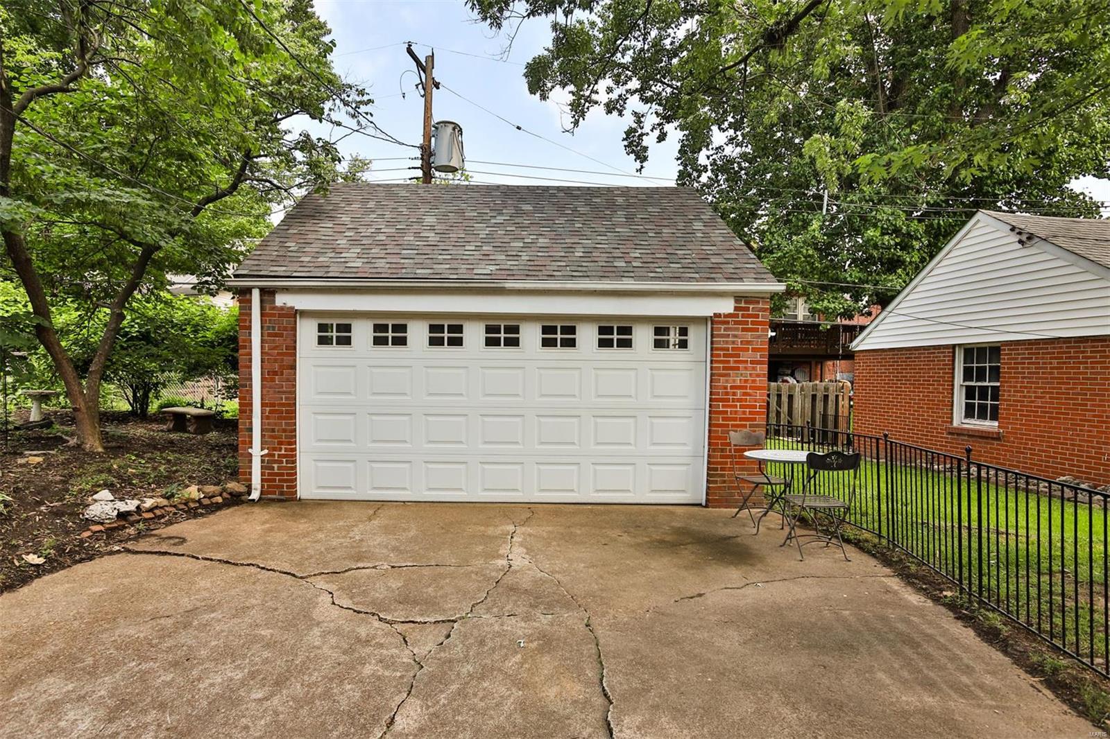 University Terrace - Residential