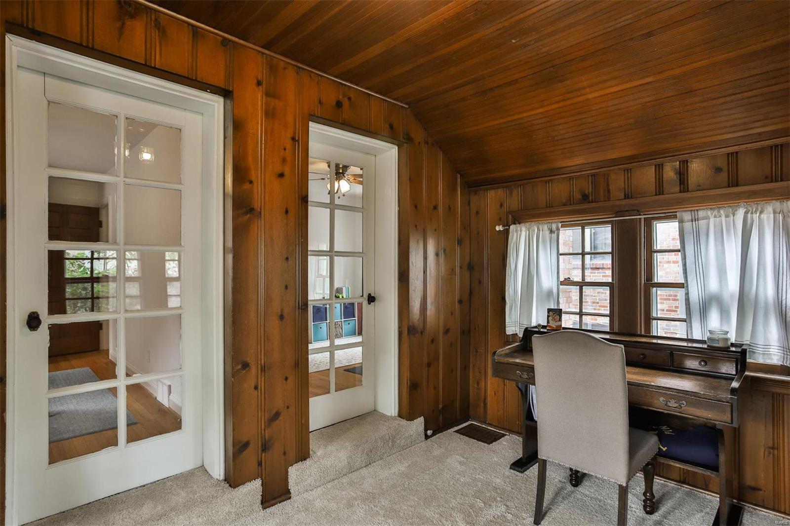 University Terrace - Residential