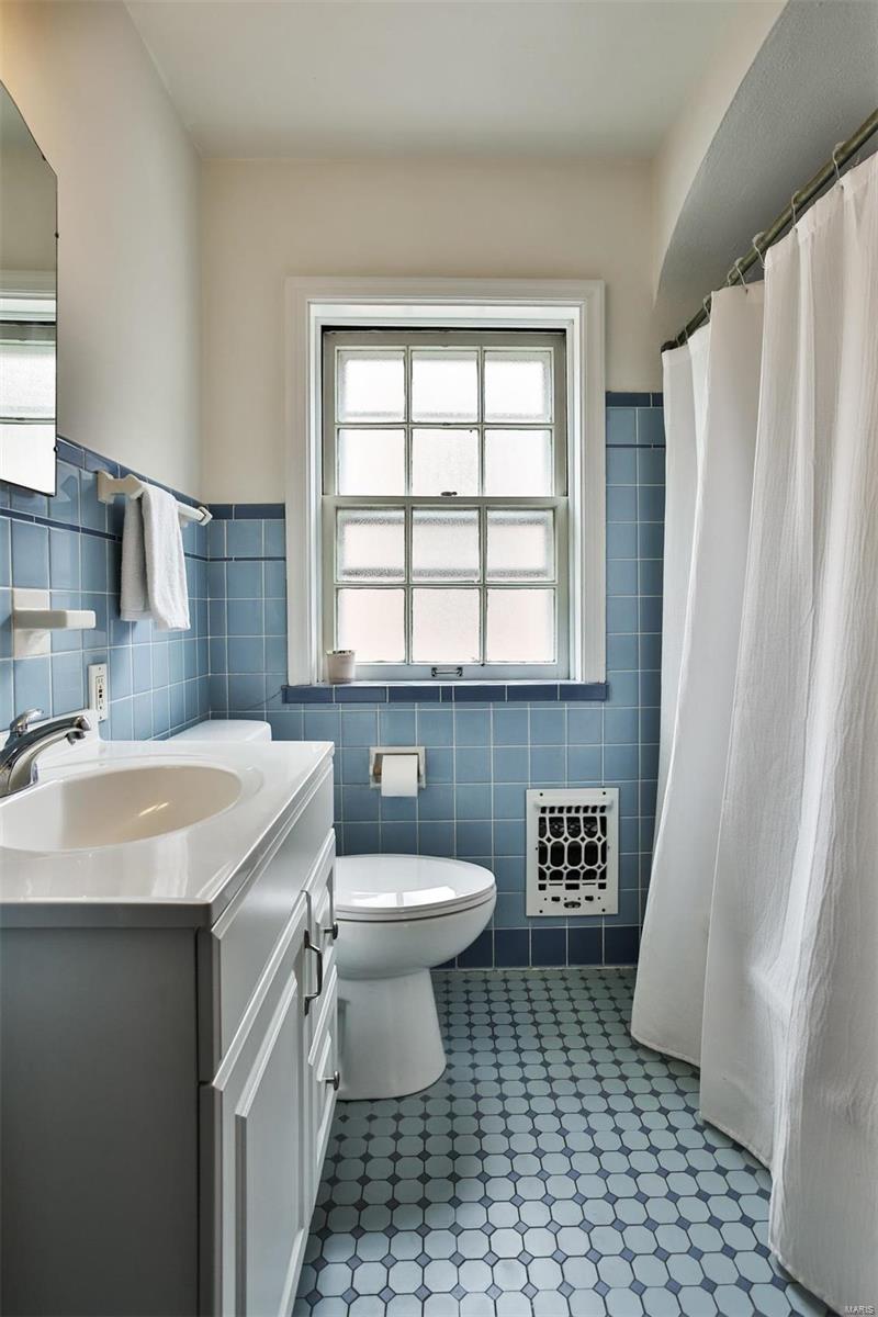 University Terrace - Residential