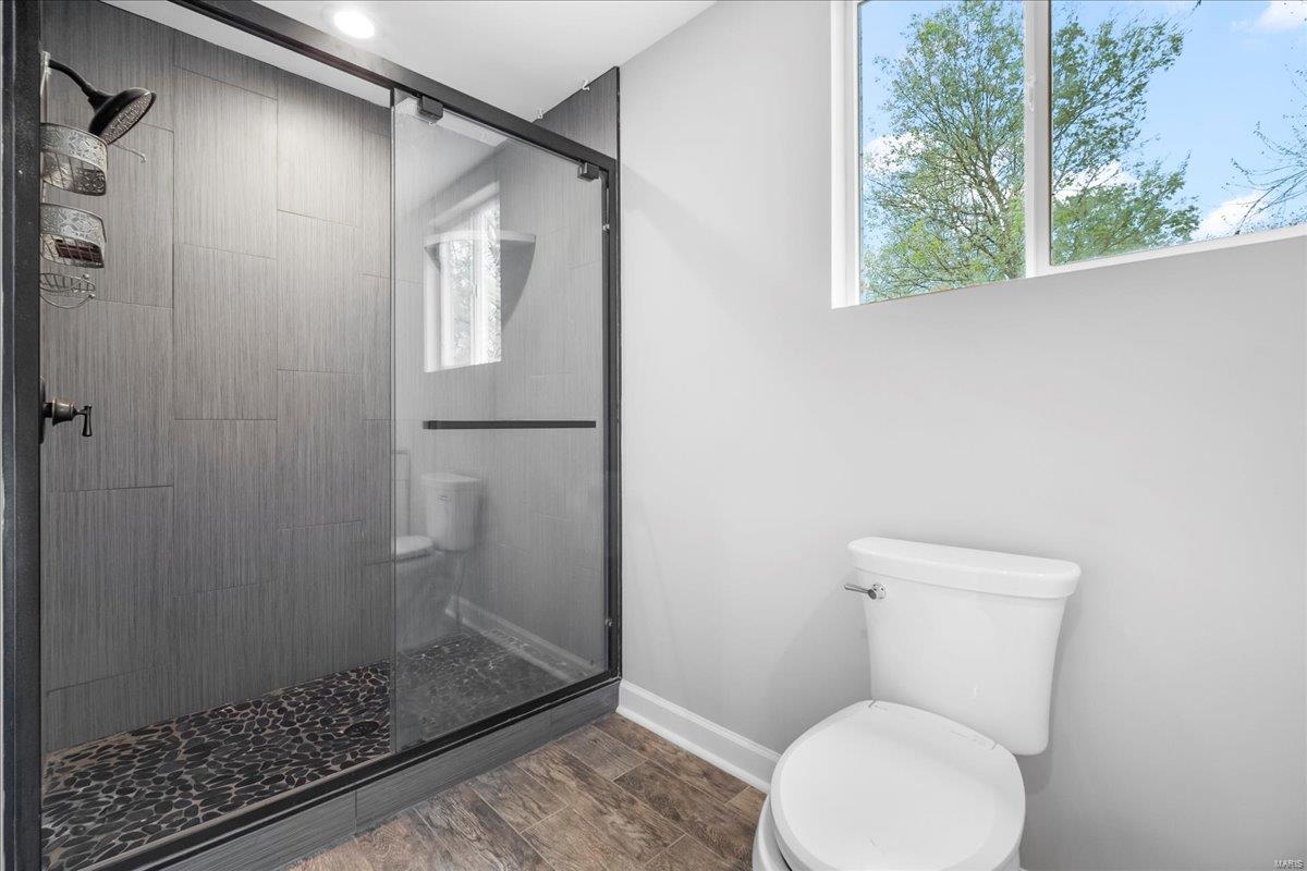 St Louis, Missouri 63119, United States, 3 Bedrooms Bedrooms, ,3 BathroomsBathrooms,Residential,Pending,113897