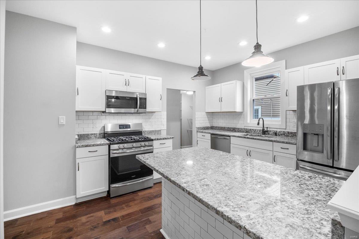 St Louis, Missouri 63119, United States, 3 Bedrooms Bedrooms, ,3 BathroomsBathrooms,Residential,Pending,113897