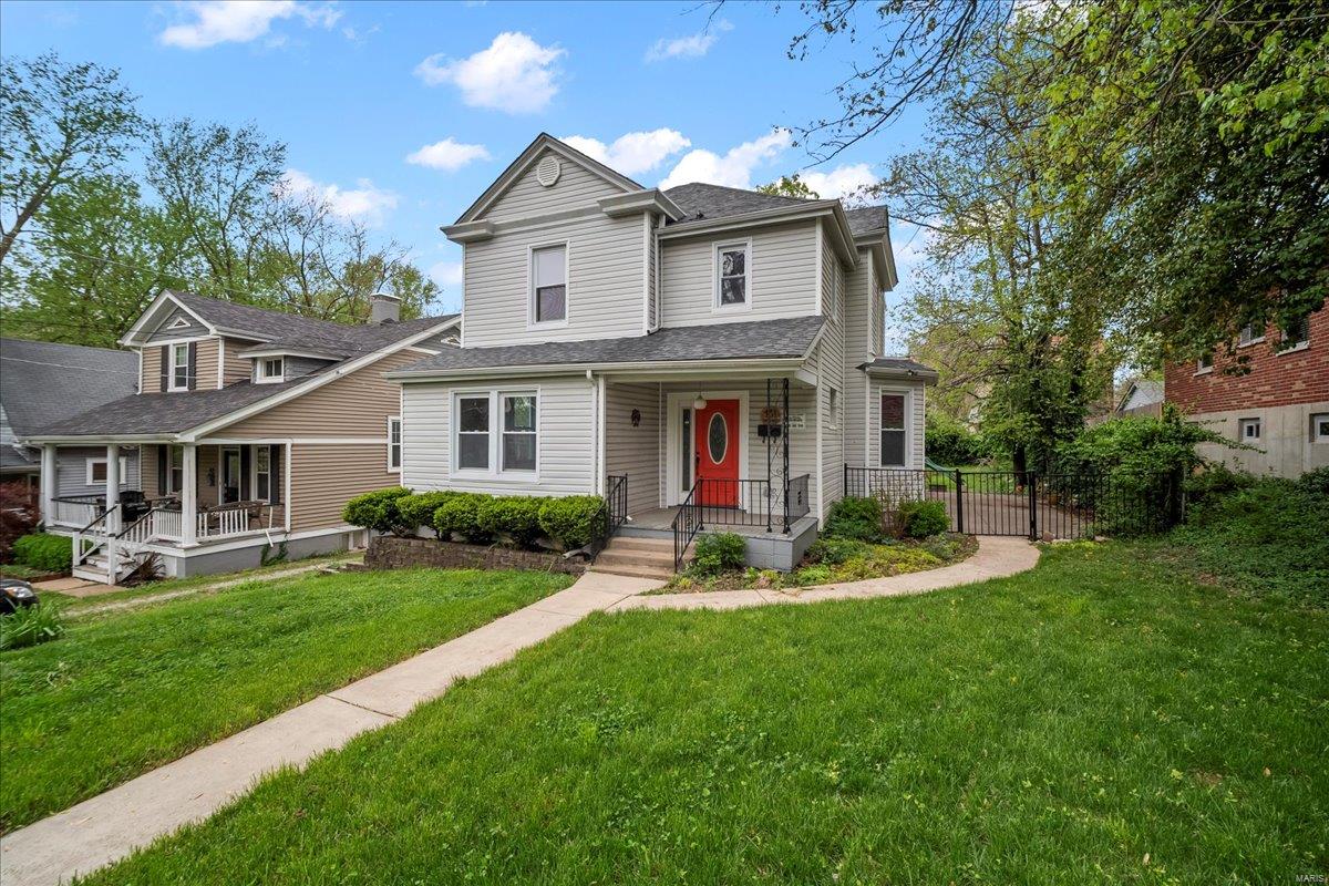 St Louis, Missouri 63119, United States, 3 Bedrooms Bedrooms, ,3 BathroomsBathrooms,Residential,Pending,113897