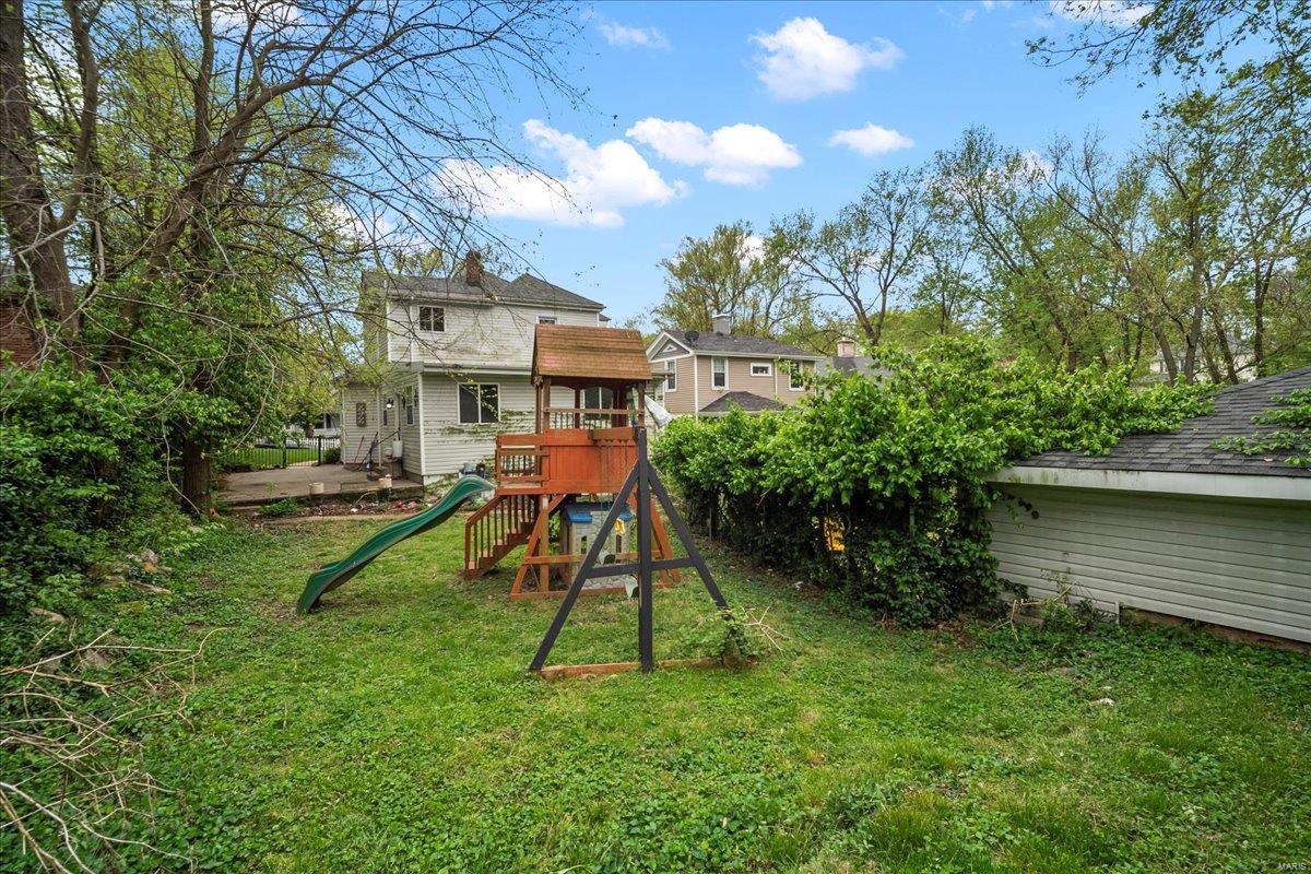 St Louis, Missouri 63119, United States, 3 Bedrooms Bedrooms, ,3 BathroomsBathrooms,Residential,Pending,113897