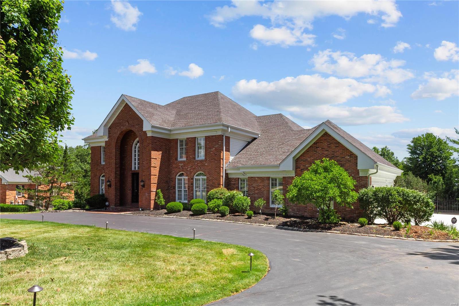 2242 Whitney Pointe Drive