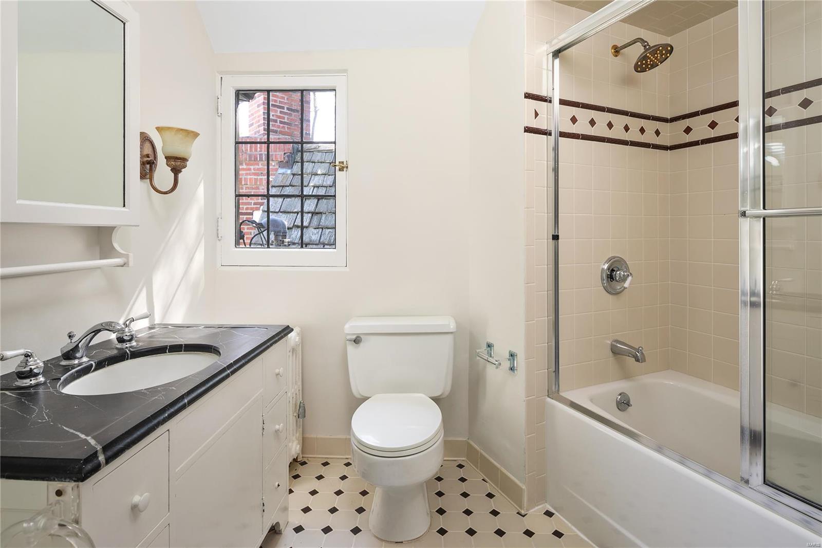 Clermont Lts 9 Thru 14 Resub - Residential