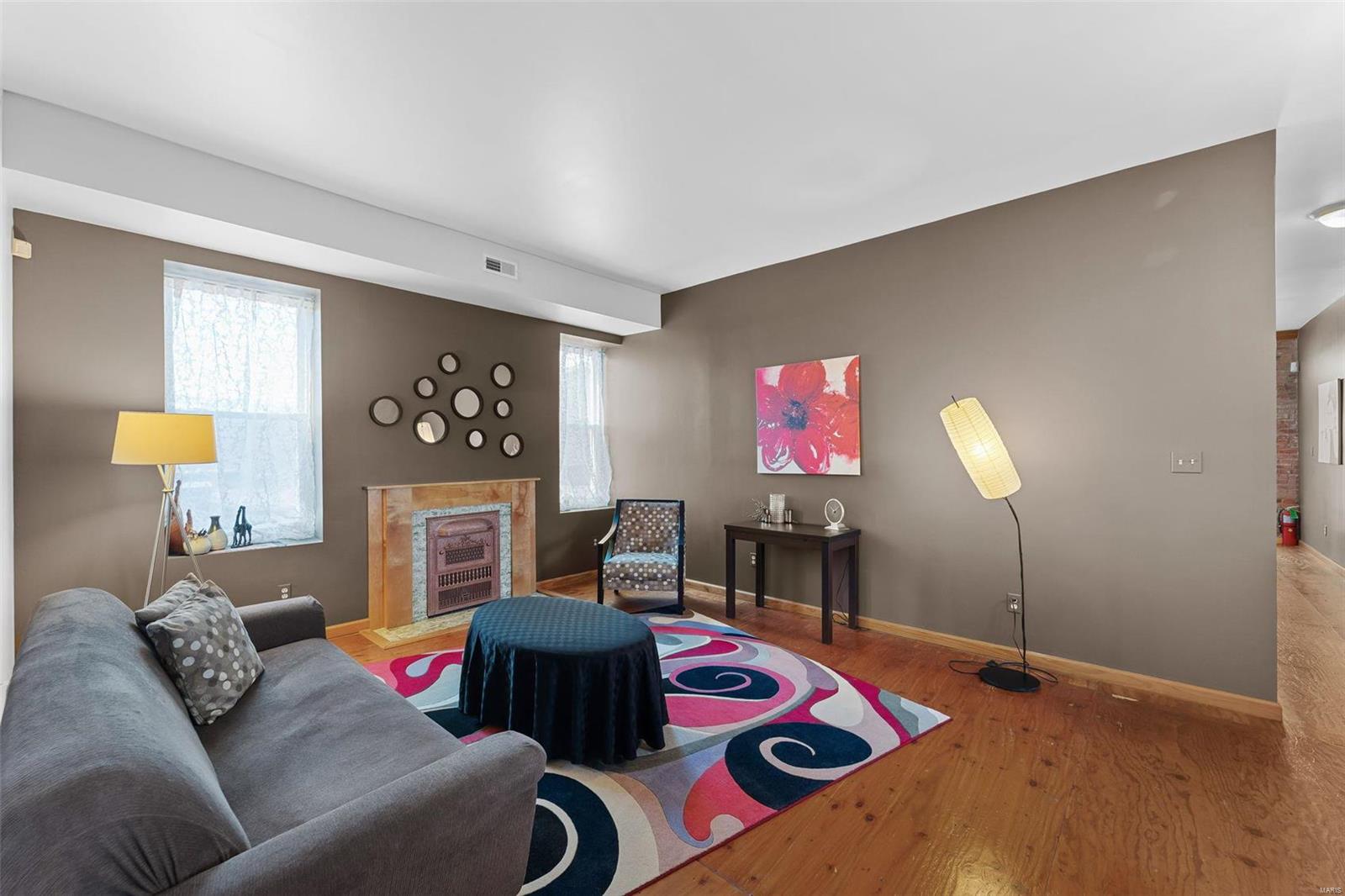 Benton Park West - Commercial Sale