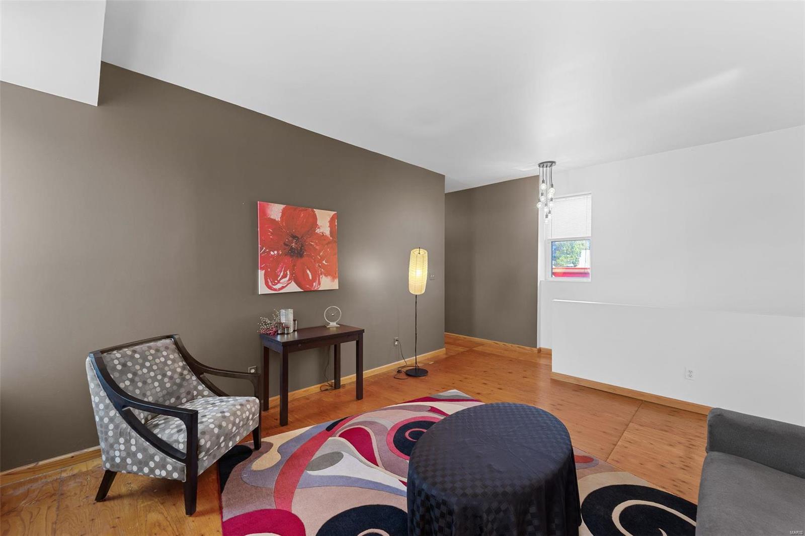 Benton Park West - Commercial Sale