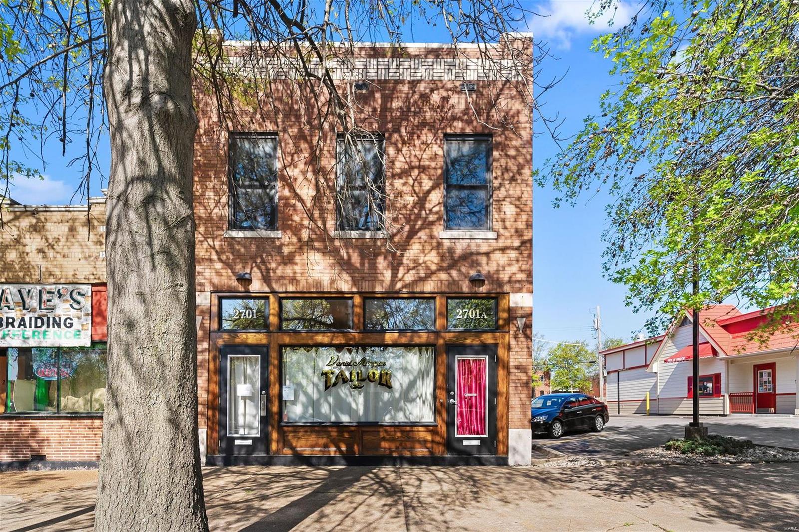 Benton Park West - Commercial Sale