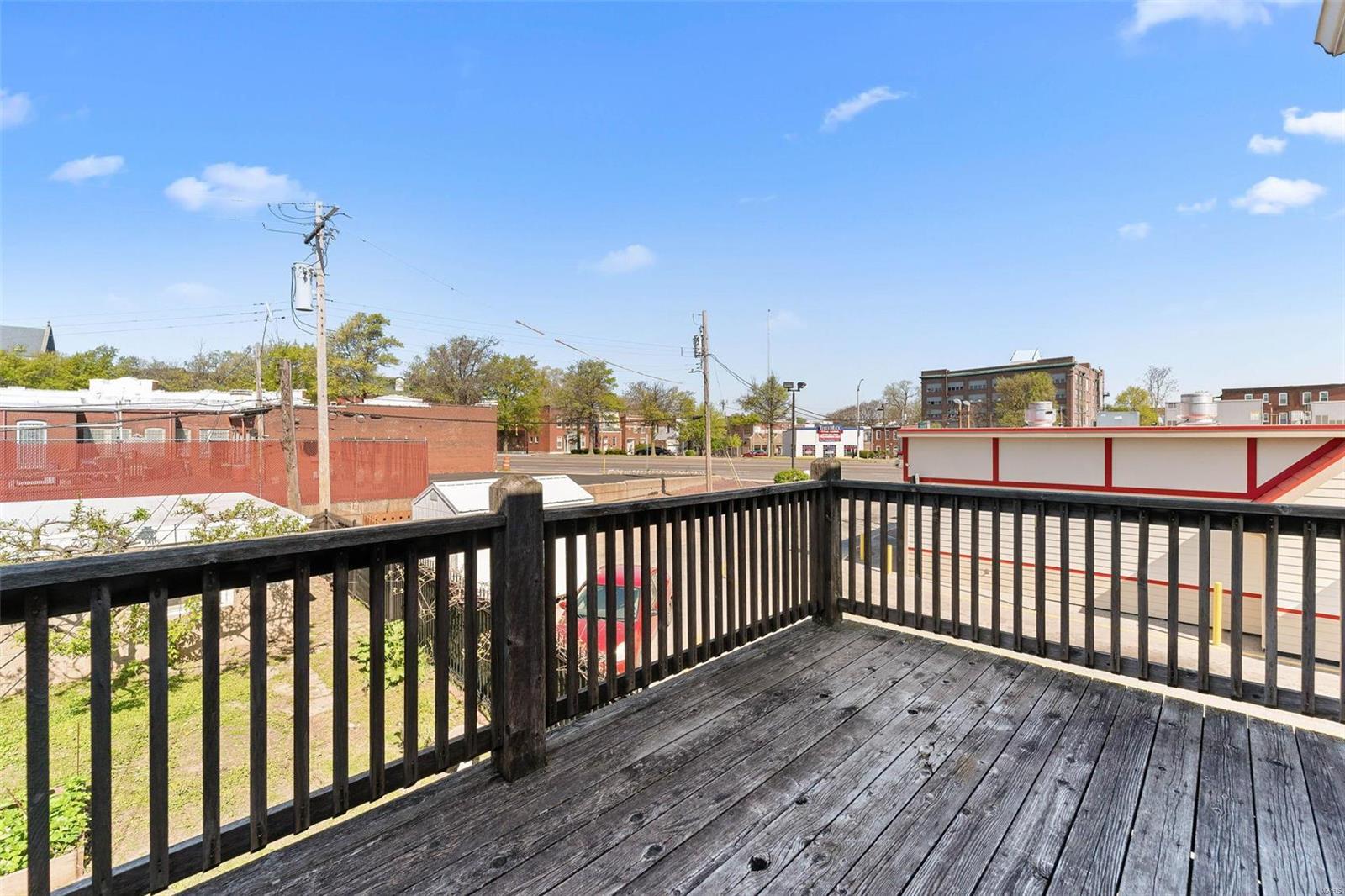 Benton Park West - Commercial Sale