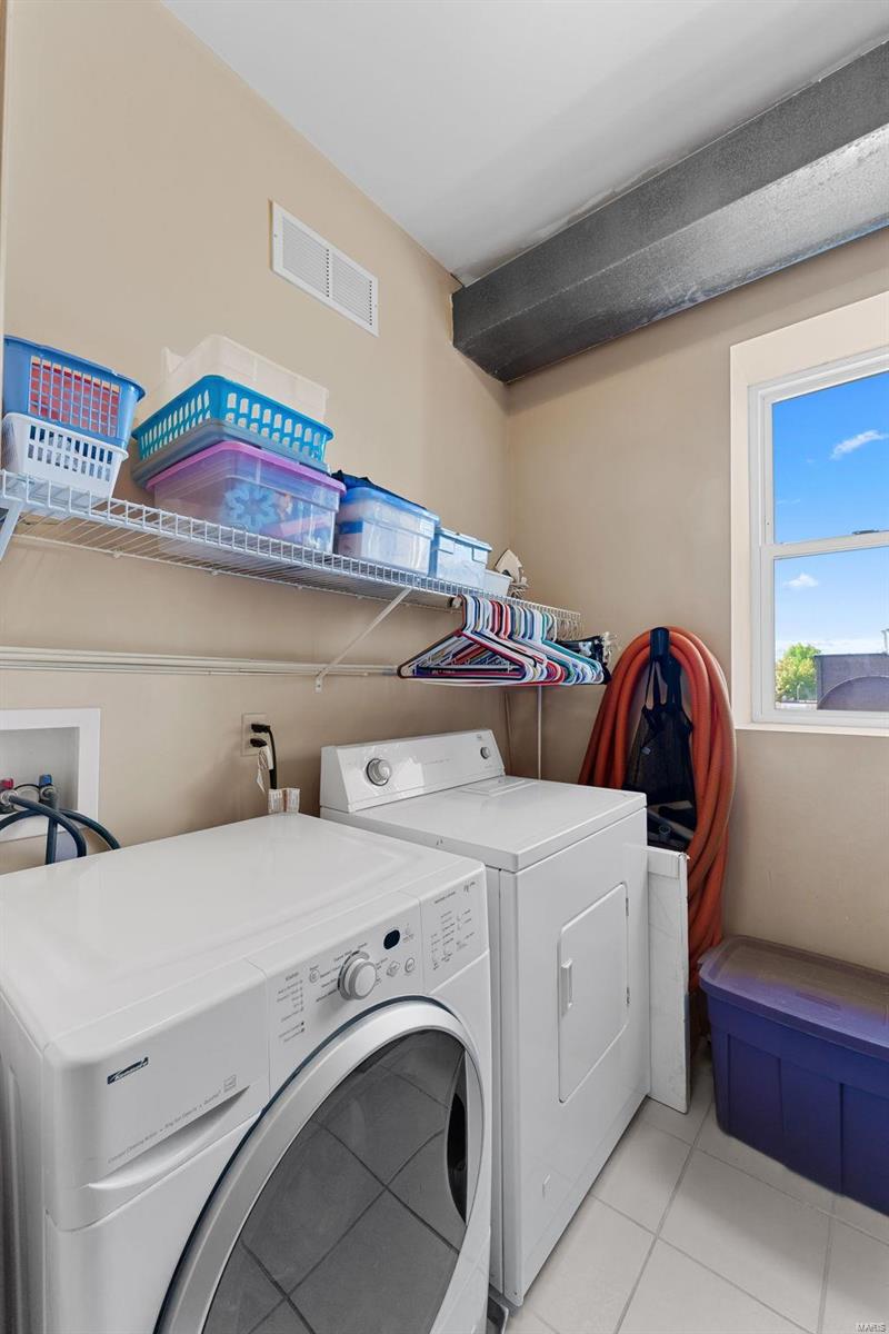 Benton Park West - Commercial Sale