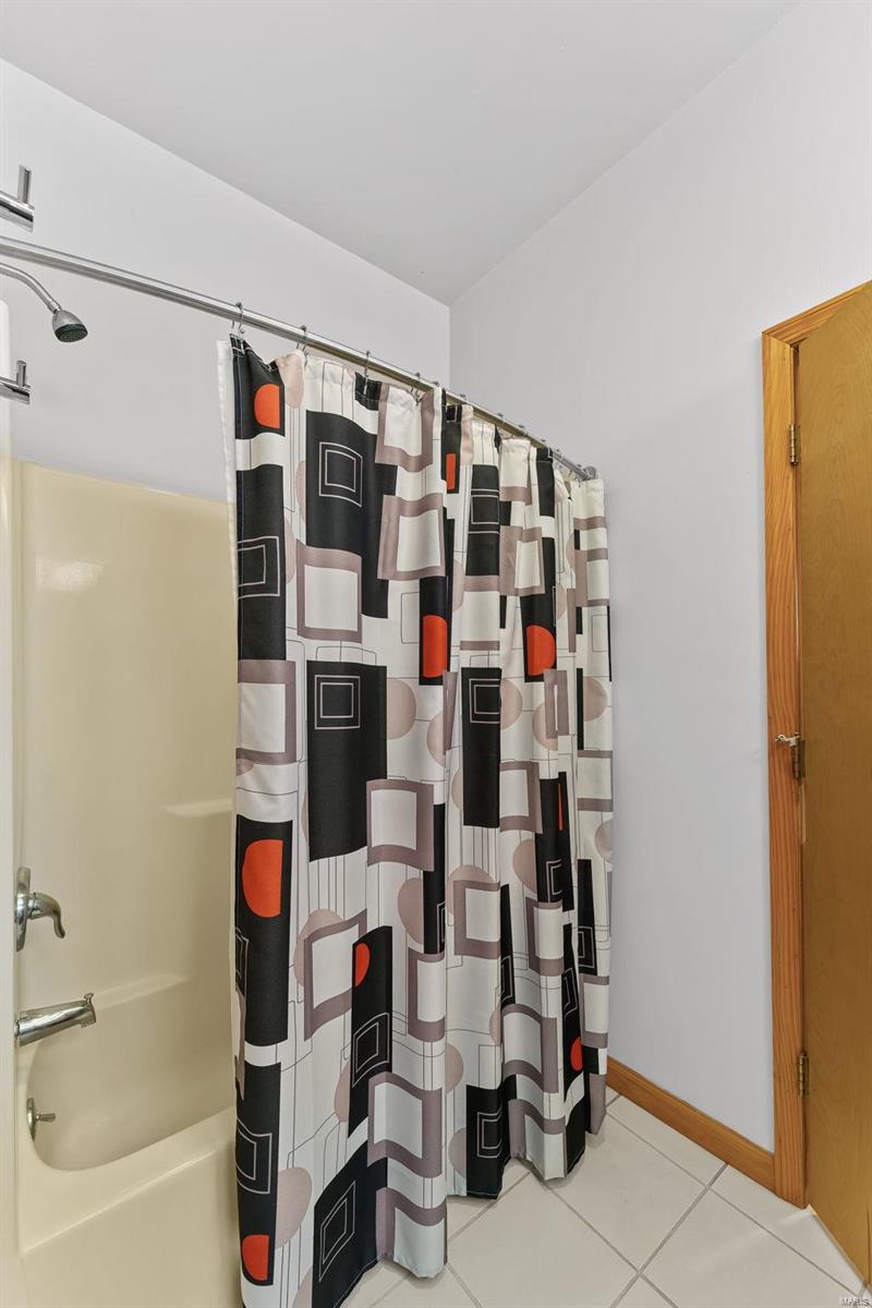 Benton Park West - Commercial Sale