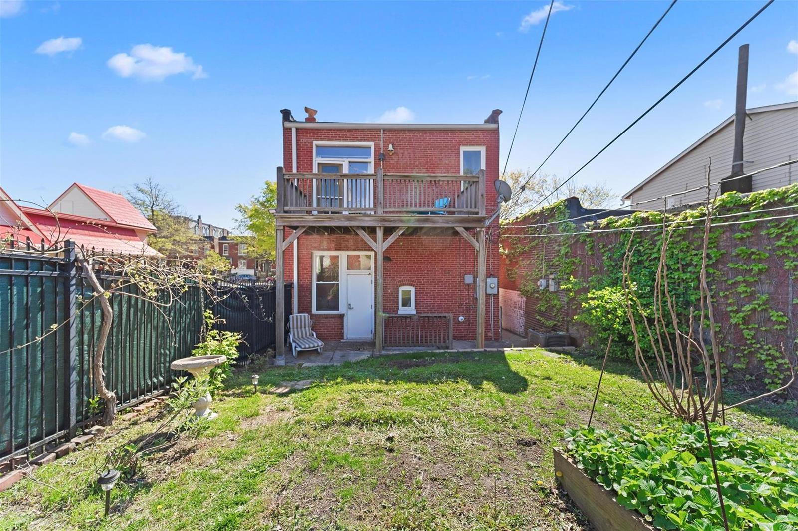 Benton Park West - Commercial Sale