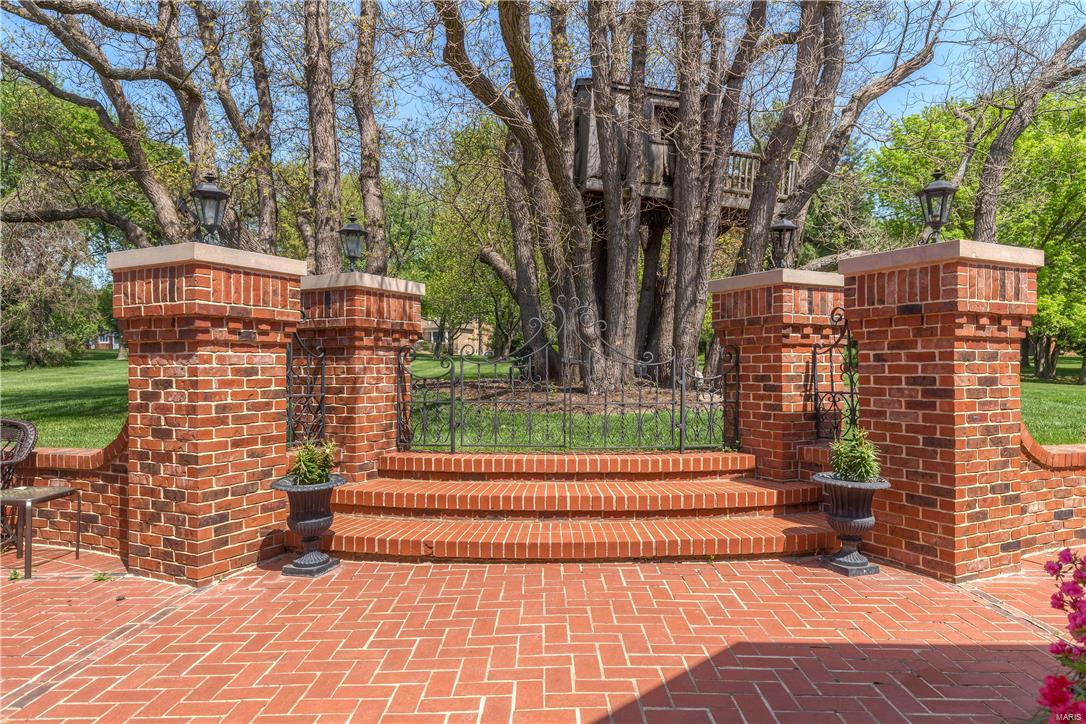 Dubon Lane - Residential