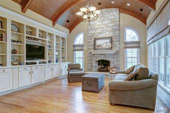 Town & Country Manor - Residential