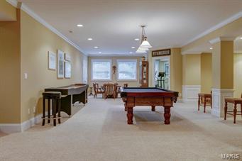 Town & Country Manor - Residential