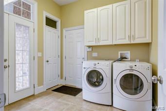 Town & Country Manor - Residential