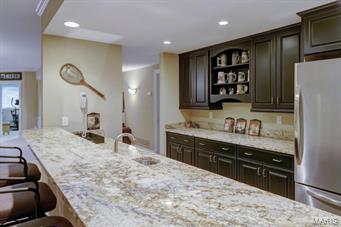 Town & Country Manor - Residential