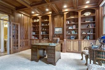 Town & Country Manor - Residential