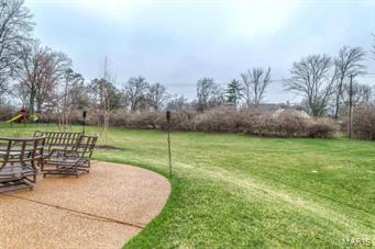 Town & Country Manor - Residential