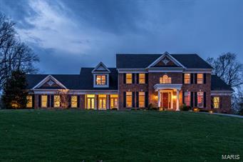 Town & Country Manor - Residential