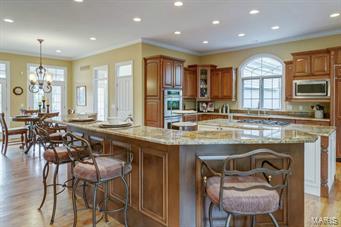 Town & Country Manor - Residential