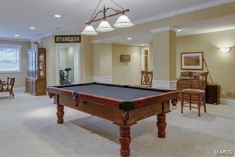 Town & Country Manor - Residential