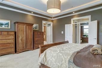 Town & Country Manor - Residential