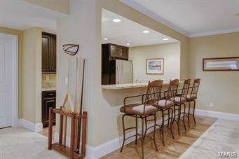 Town & Country Manor - Residential