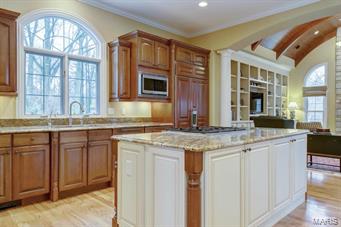 Town & Country Manor - Residential